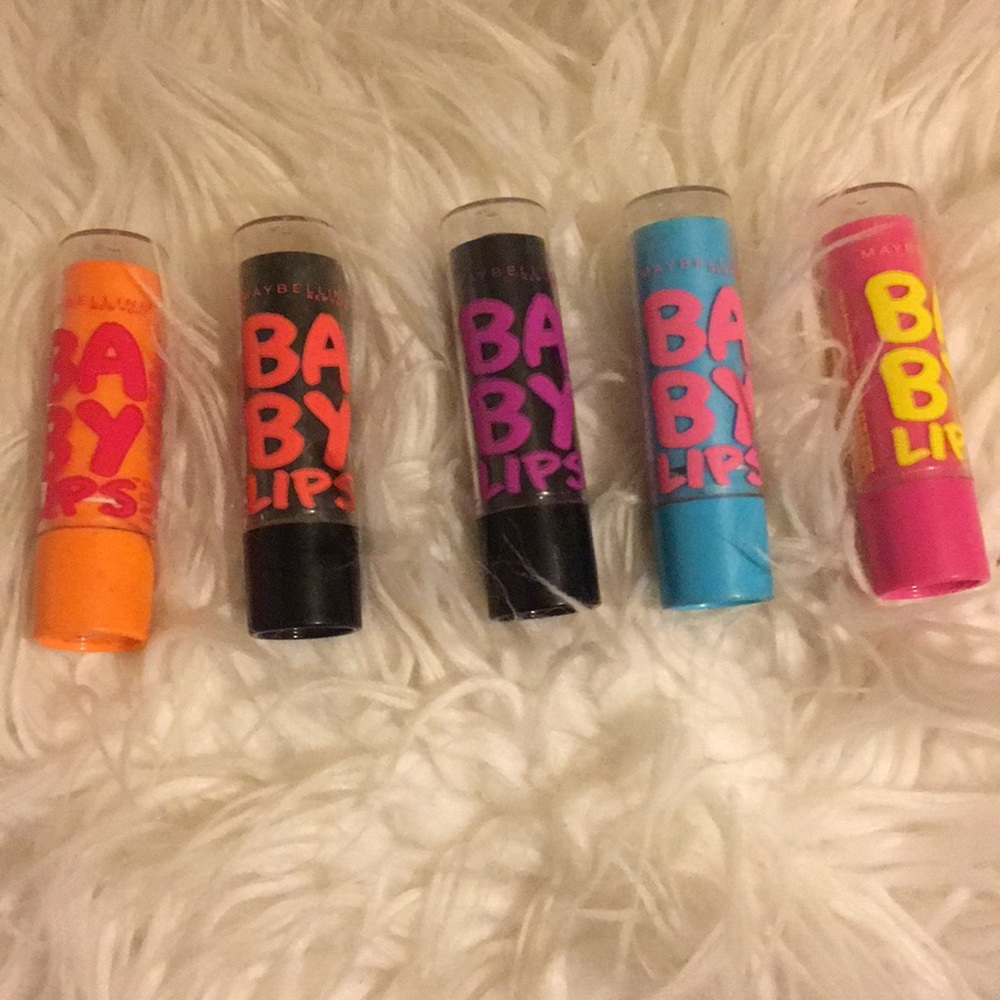 BABY LIP GLOSSES